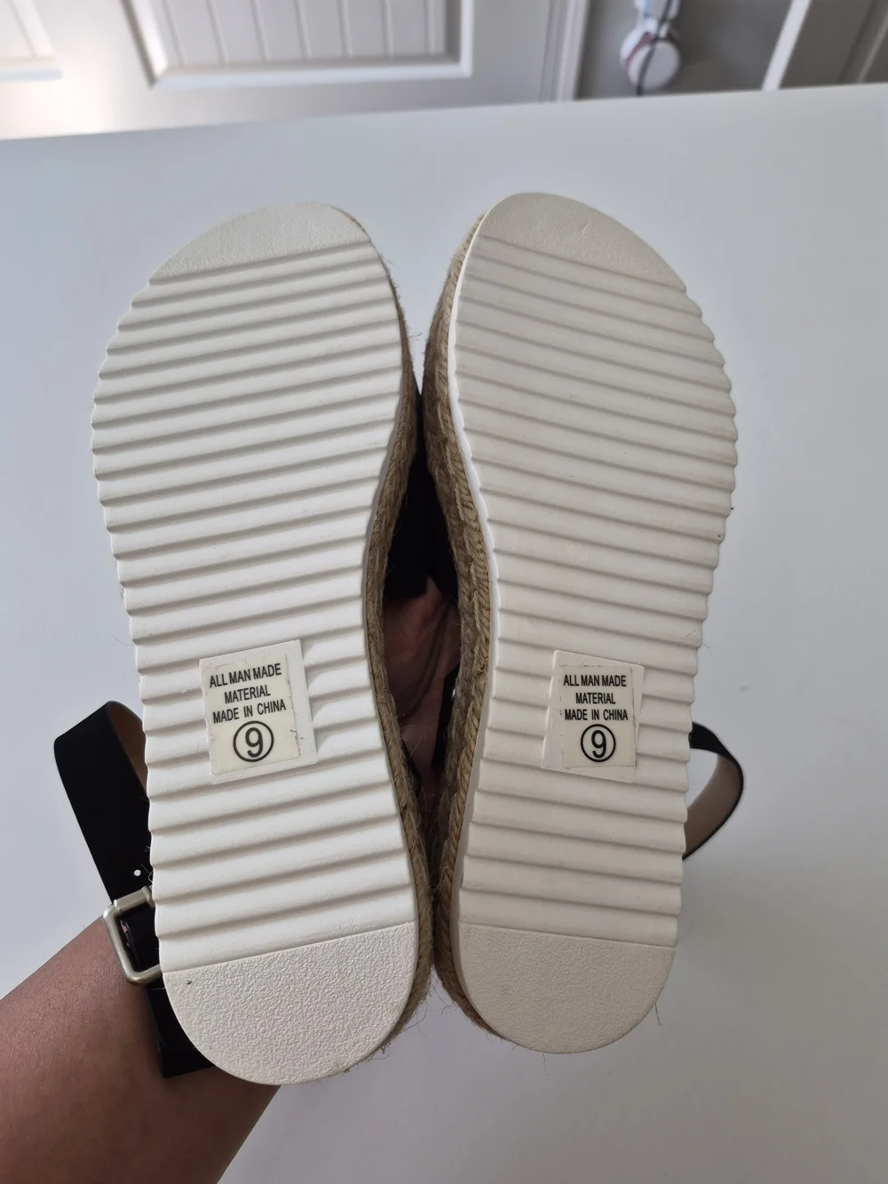 Soda Topic Open Toe Buckle Ankle Strap Espadrilles Flatform Wedge Casual Sandal